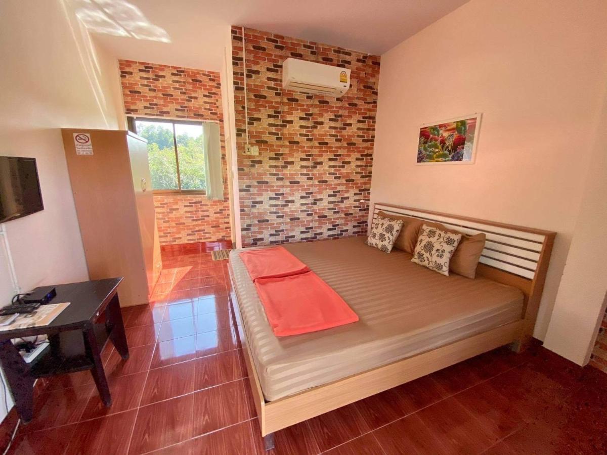 Ferienwohnung Saeng Tai Amphawa Samut Songkhram Exterior foto
